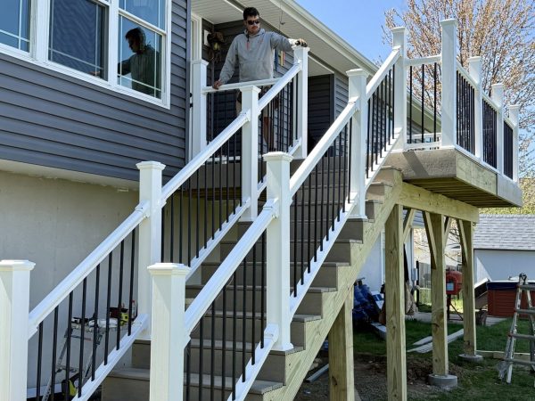 Composite vs wood decking Composite vs wood decking